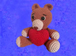 orsetto piccolo con cuore